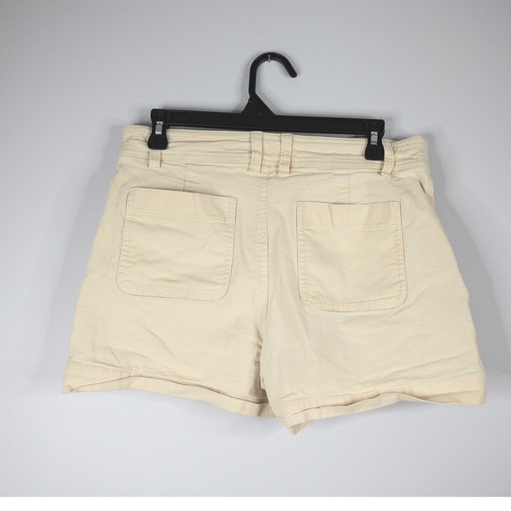 A New Day Shorts Women 8 Cream Excellent High Rise Stretch Utility Pockets - Picture 2 of 4